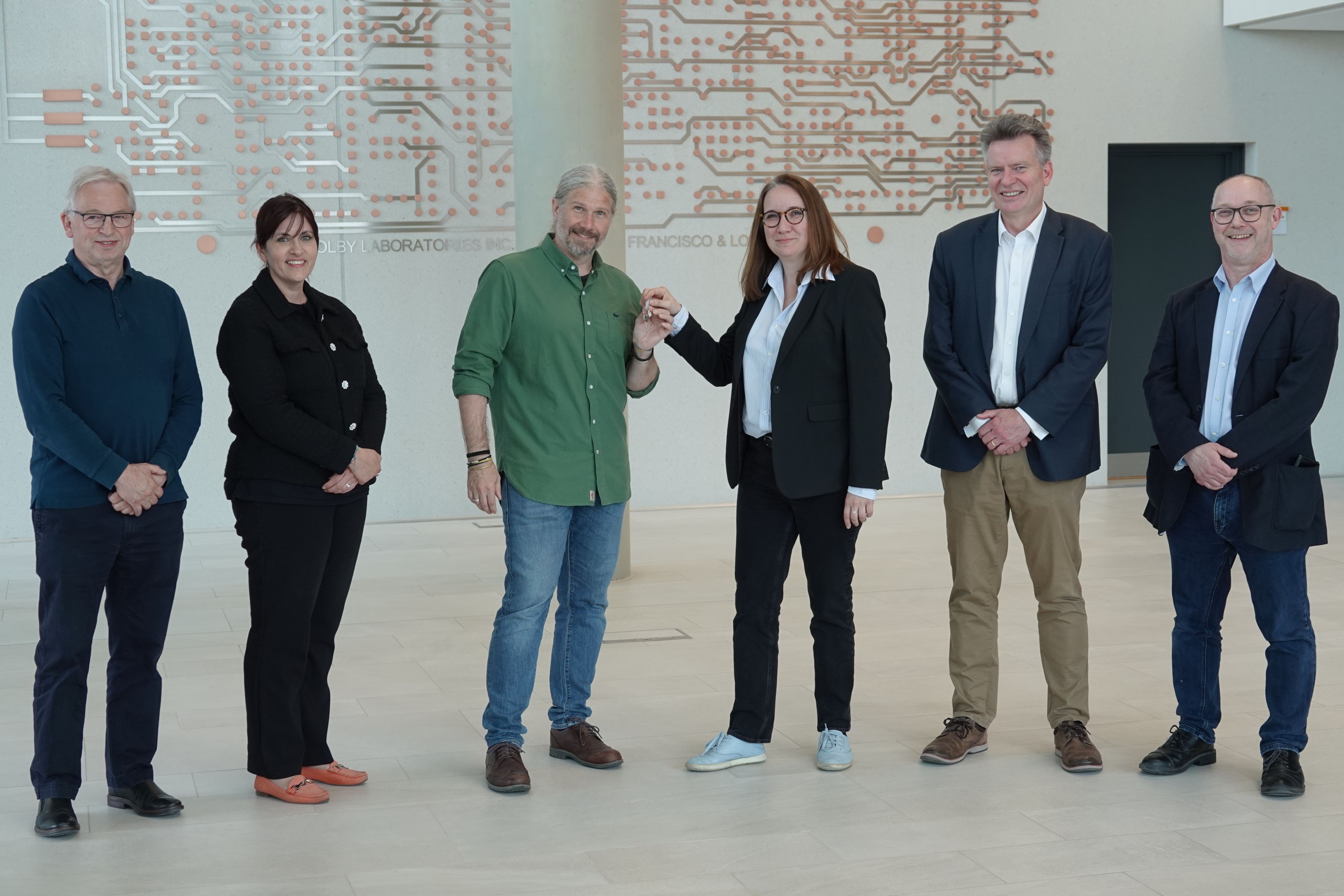 Handover: (L-R) Peter Norman (RDC Project Team), Sam Stokes (RDC Project Lead), Mete Atatüre (Head of the Cavendish Laboratory), Marie Chuet (Bouygues UK), Matt Allen (Estates Division) and David Hunt (RDC Project Team).